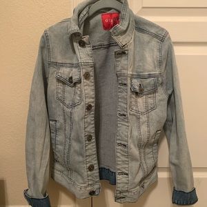 GUESS DENIM JACKET